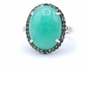 14K White Gold Green Raw Nephrite Jade Ring
